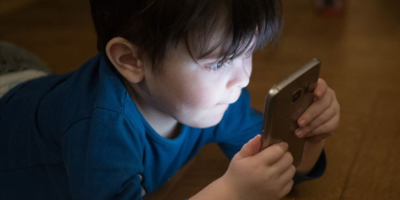 Gençlerde Dijital Bağımlılık Oranı Yüzde 21!