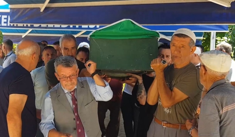 kocasina-22bu-cocuk-bizi-oldurecek22-dedi-1-saat-sonra-oldu-1.jpg