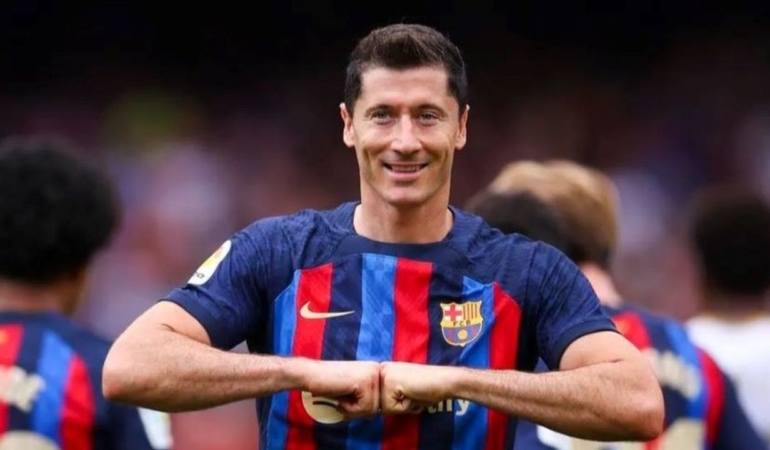 robert-lewandowski-futbolcu.jpg