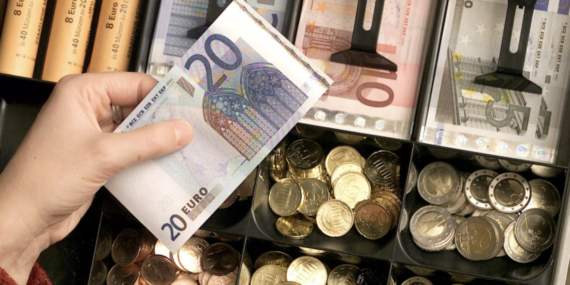 Bulgaristan Euro’ya Geçişte Protestolar Sürüyor