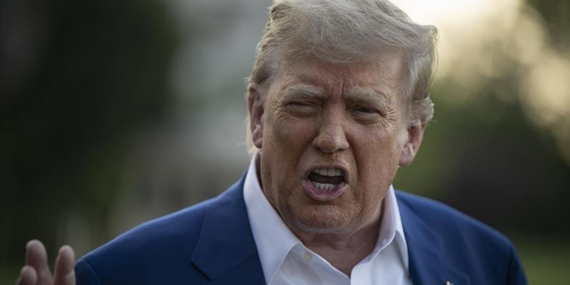 Trump’tan Meksika ve AB’ye Yüzde 30 Gümrük Vergisi