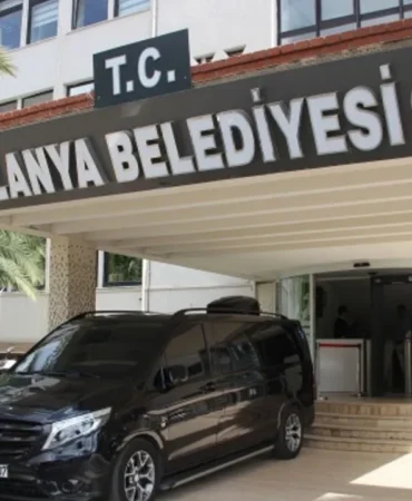 alanya-belediyesi-bina.webp.webp