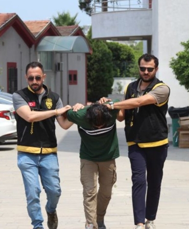 genc-ve-yaslilari-darp-eden-sahis.jpg