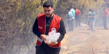 kepez-belediyesinden-aksu-ve-muratpasadaki-yanginlara-destek-6.jpg