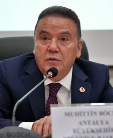 muhittin-bocek-ukome-toplantisi.jpg