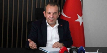 tanju-ozcan.jpg