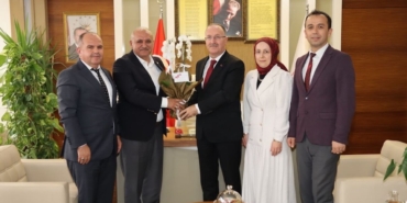 egitim-bir-senden-antalya-milli-egitim-mudurune-24-kasim-ziyareti.jpg
