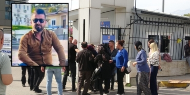hayatini-kaybeden-gencin-ardindan-annesi-ve-kardesleri-sinir-krizi-gecirdi-5.jpg