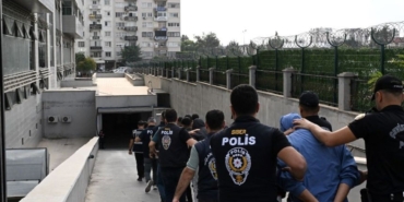 mersinde-dev-yasa-disi-bahis-operasyonu-76-milyar-liralik-islem-hacmi-ortaya-cikti-1.jpg