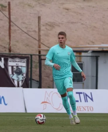 aleksandr-martynov-seriksporun-futbolcusu-2.webp.webp
