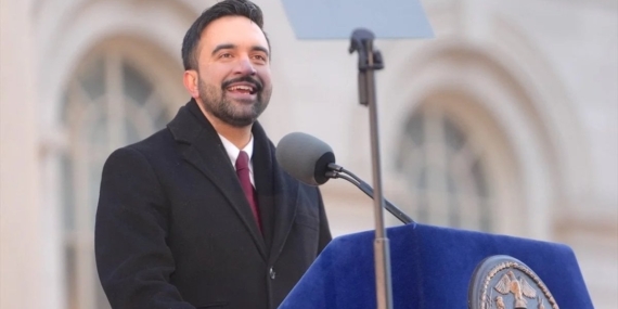 New York’ta Osmanlı El Yazması Tarihe Tanıklık Etti