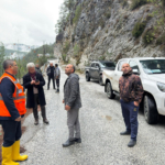 Alacami Yolu'nda heyelan çalışması