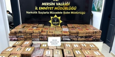 mersinde-yer-fistigi-yuklu-gemide-298-kilogram-kokain-ele-gecirildi-1-1.jpg
