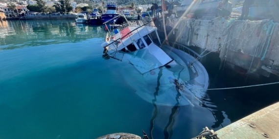 Muğla’da Sert Hava Tekneyi Batırdı!