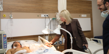 Kazada kopup 'dikilemez' denilen uzuvlar için 10 saatlik ameliy